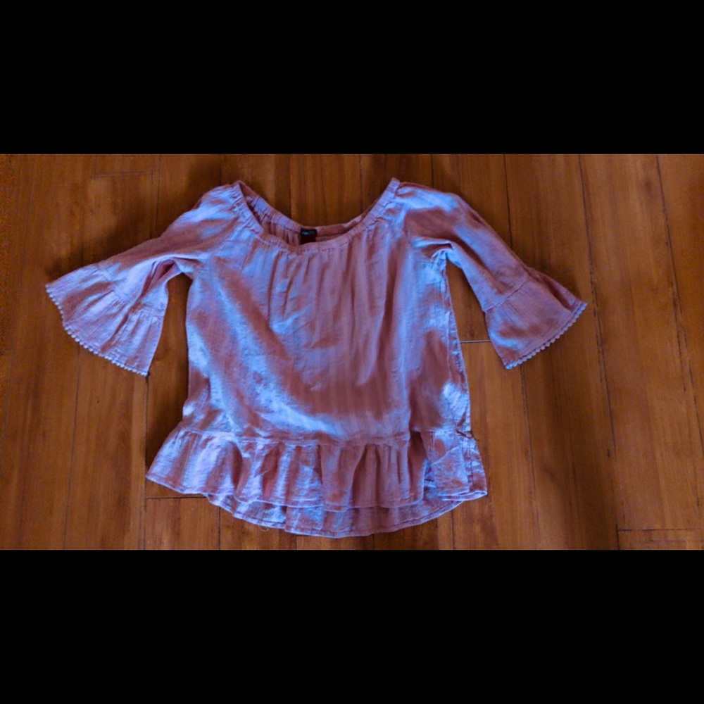 Cropped ruffle top